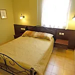 Konukevi Minos 3*