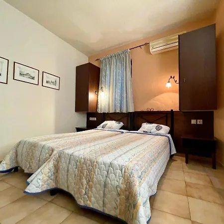 Minos Guest house 3*