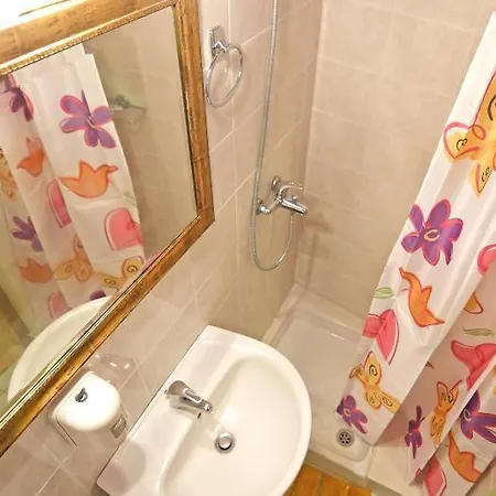 Guest house Minos 3*