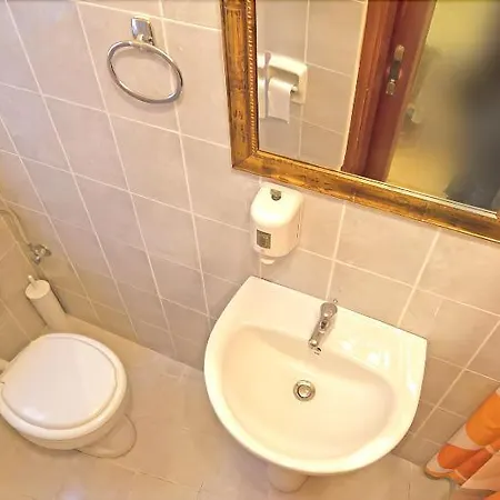 Guest house Minos 3*