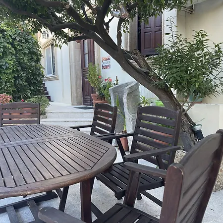 بيت ضيافة Minos Rhodes City