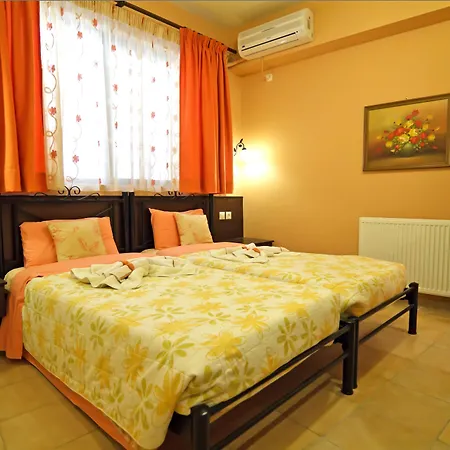 Minos Guesthouset 3*