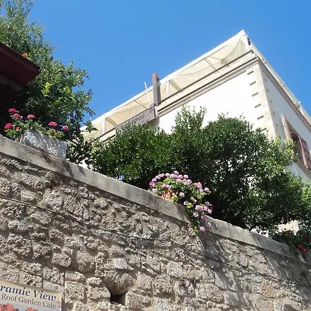 Minos Guest house 3*