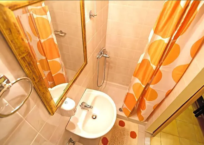 Minos Affittacamere 3*